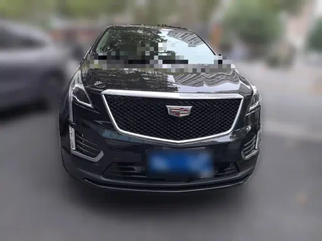 Cadillac XT5 — Фото автомобиля 2