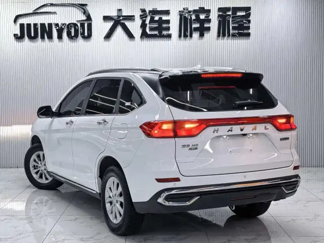 Haval M6 — Фото автомобиля 4