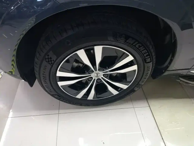 Volvo XC60 — Фото автомобиля 22
