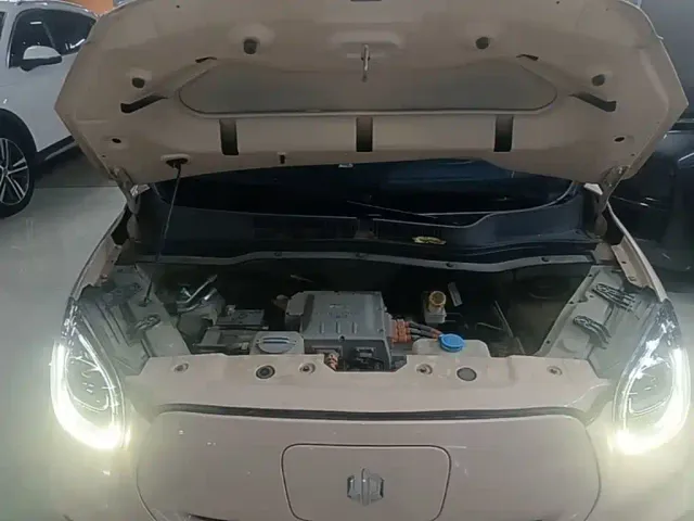 Leapmotor T03 — Фото автомобиля 19