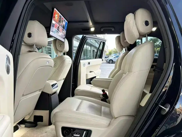Li Auto L9 — Фото автомобиля 3