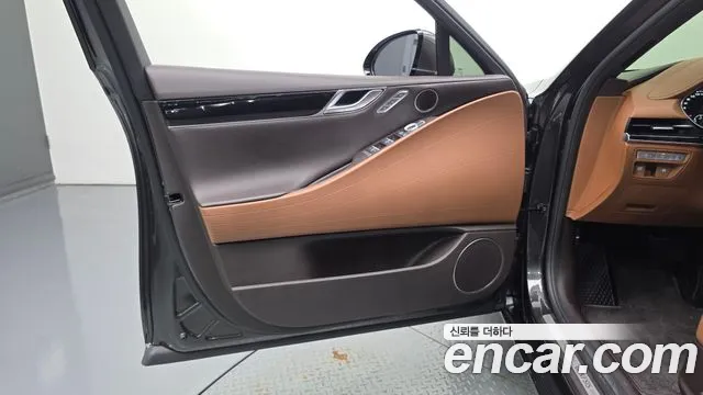 Genesis G80 Бензин 2.5 турбо AWD — Фото автомобиля 24