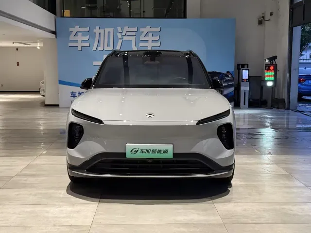 Nio ES6 — Фото автомобиля 2