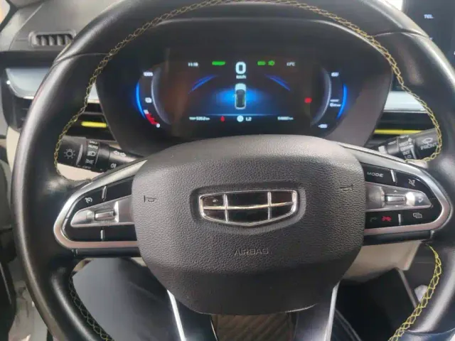 Geely Geometry EX3 Kung Fu Bull — Фото автомобиля 15