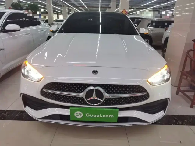 Mercedes-Benz C-Class — Фото автомобиля 2