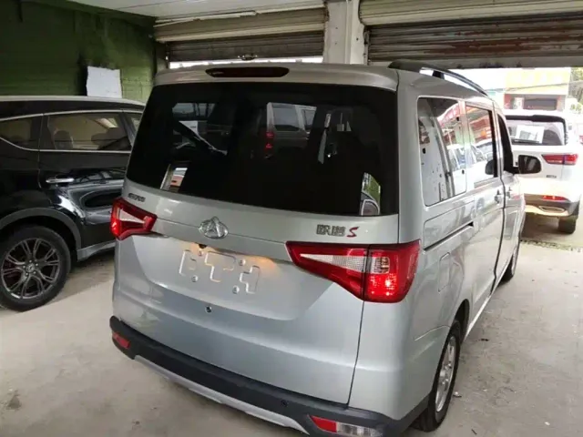 Changan Ono S — Фото автомобиля 6