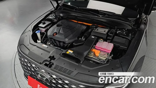 Hyundai Grandeur Grandeur (New) Hybrid — Фото автомобиля 6