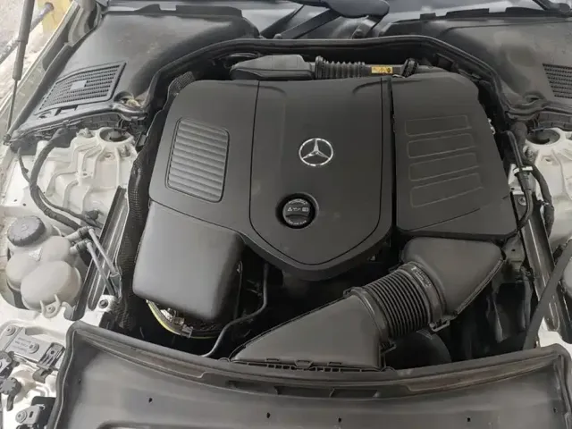 Mercedes-Benz Mercedes-Benz C-Class 2025 Facelift C 260 L Sport Edition — Фото автомобиля 10