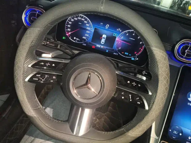 Mercedes-Benz C-Class — Фото автомобиля 15