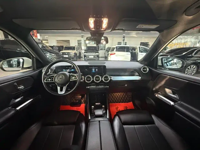 Mercedes-Benz GLB-Class — Фото автомобиля 19