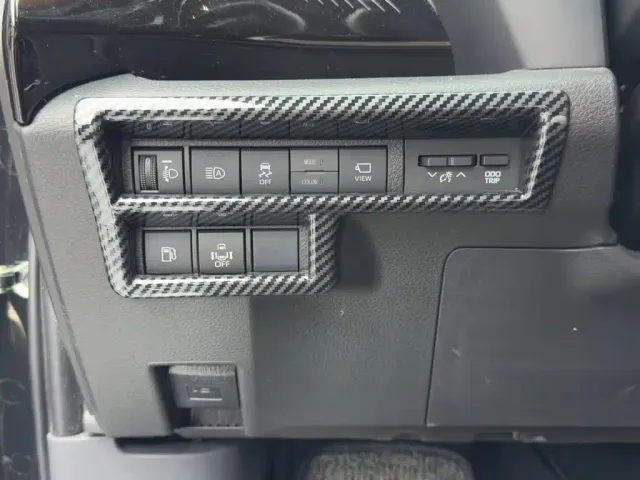 Toyota Sienna — Фото автомобиля 19