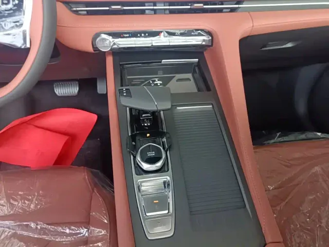 Changan CS75 Plus — Фото автомобиля 13