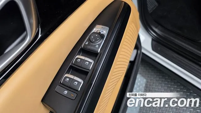 Kia Carnival — Фото автомобиля 27
