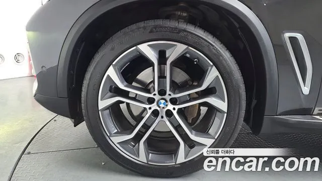 BMW X5 — Фото автомобиля 5