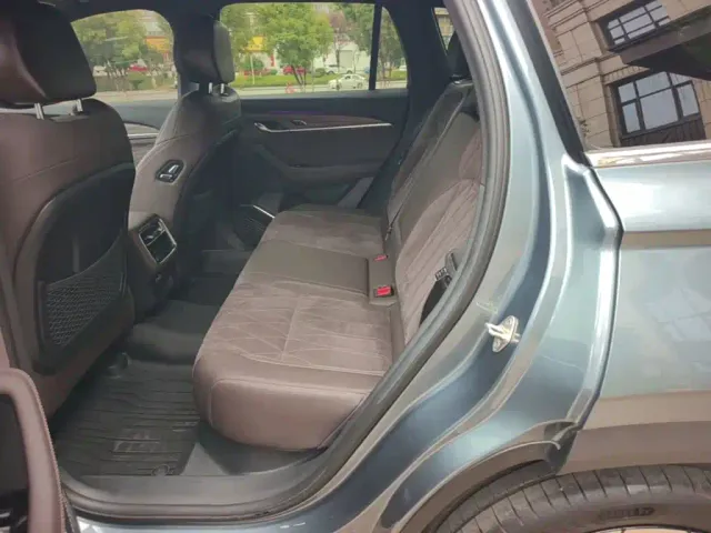 Geely Xingyue L — Фото автомобиля 16