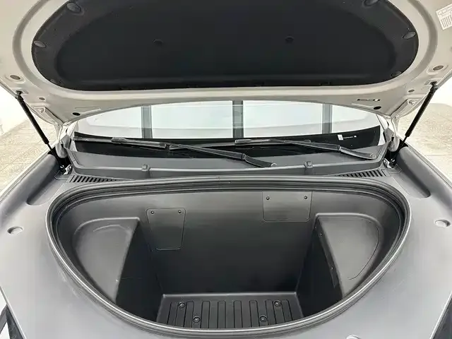 BYD Sealion 06 — Фото автомобиля 17