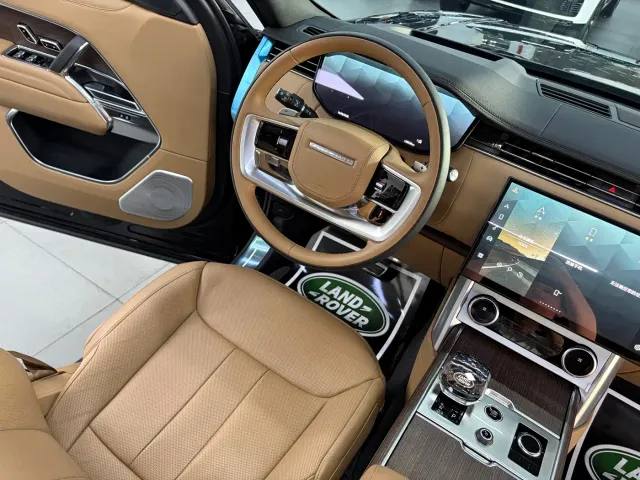 Land Rover Range Rover — Фото автомобиля 13
