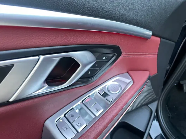 BMW 3 Series — Фото автомобиля 8