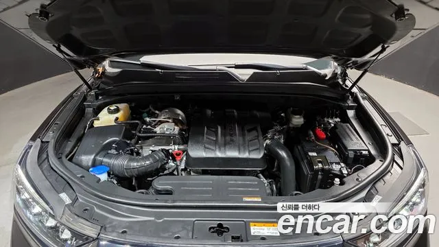KG_Mobility_Ssangyong Rexton Rexton Arena Дизель 2.2 4WD — Фото автомобиля 6