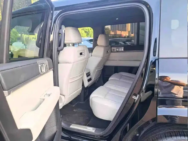 BYD FangChengBao Titanium 7 — Фото автомобиля 7
