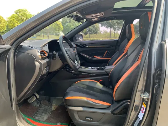 Changan Oushang X5 — Фото автомобиля 4