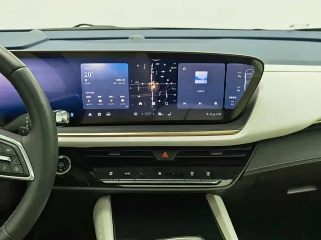 Buick Envision Plus — Фото автомобиля 12