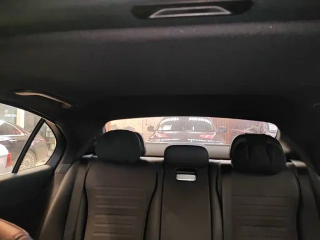 Mercedes-Benz C-Class — Фото автомобиля 17