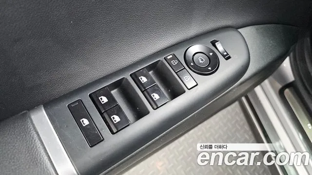 Hyundai Grandeur GN7 — Фото автомобиля 29