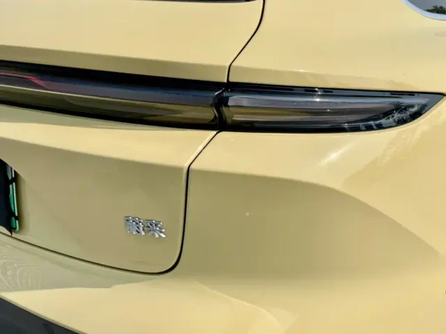 Nio ET5 Touring — Фото автомобиля 14