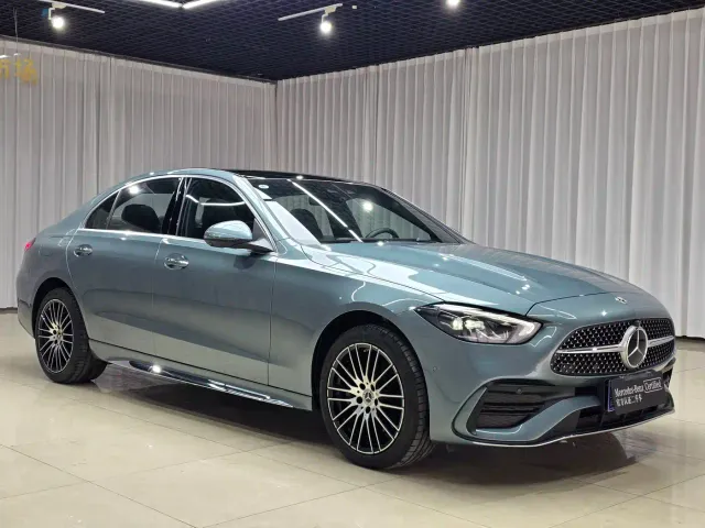 Mercedes-Benz C-Class — Фото автомобиля 4