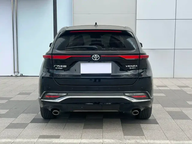 Toyota Venza — Фото автомобиля 3