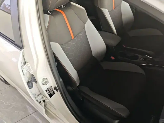 Toyota Corolla — Фото автомобиля 24