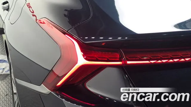 Kia K8 Hybrid — Фото автомобиля 8