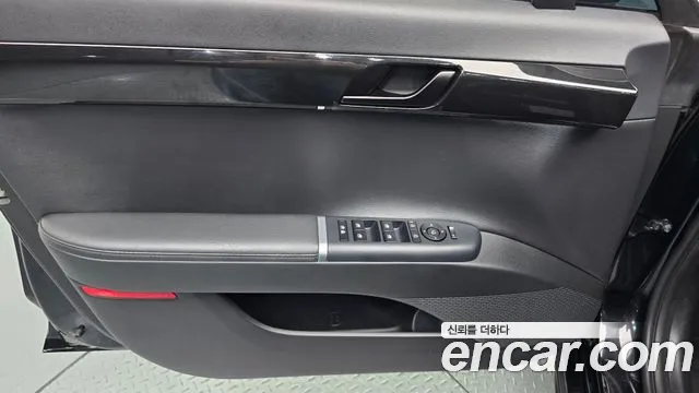 Hyundai Grandeur GN7 — Фото автомобиля 24