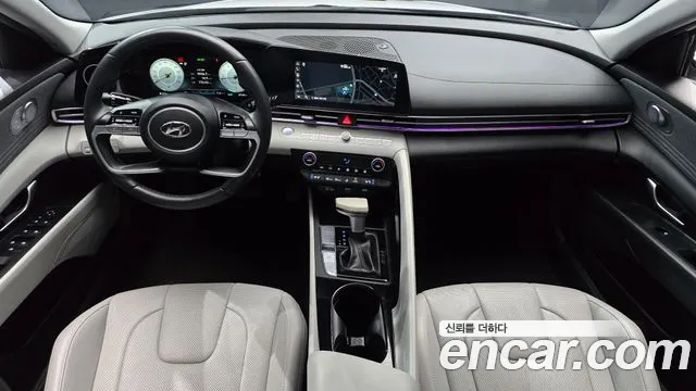 Hyundai Avante CN7 — Фото автомобиля 10