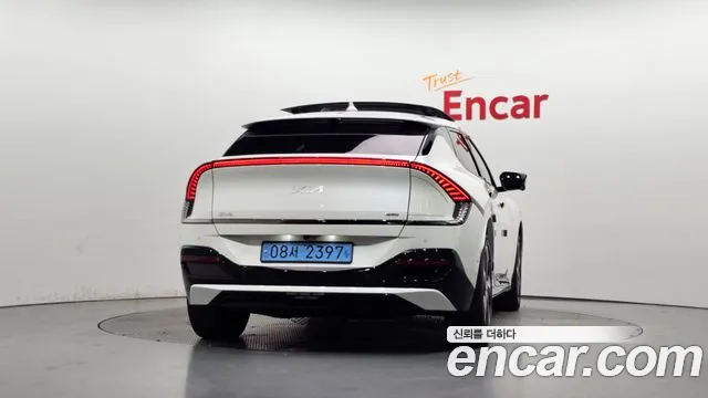 Kia EV6 — Фото автомобиля 4
