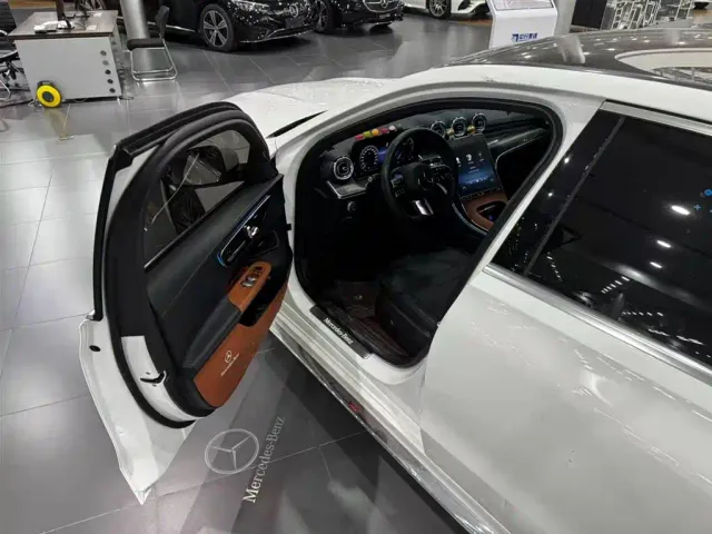 Mercedes-Benz C-Class — Фото автомобиля 13