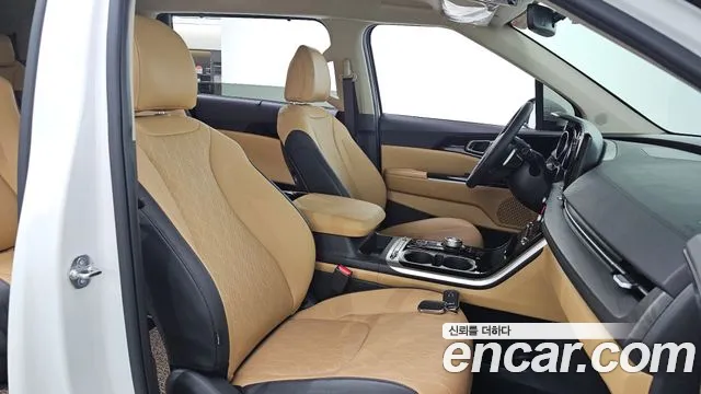 Kia Carnival 4th Gen — Фото автомобиля 16