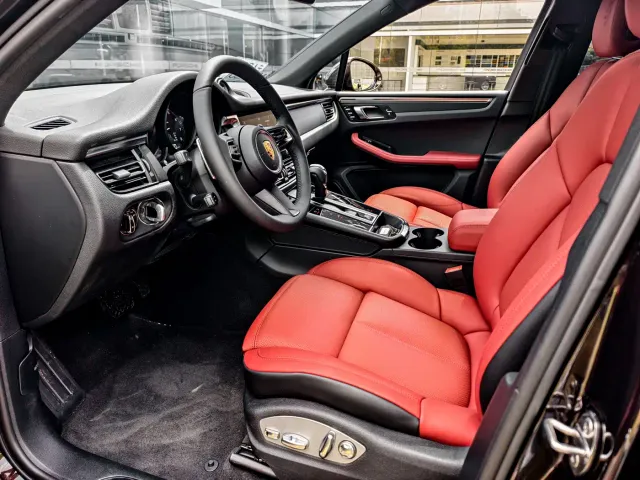 Porsche Macan — Фото автомобиля 11