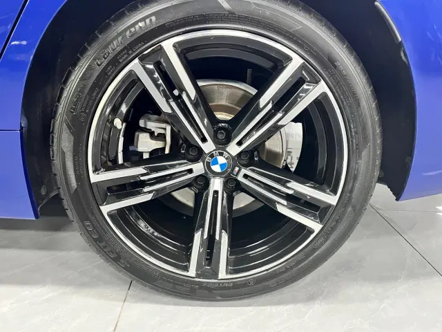 BMW BMW 3 Series 2022 325i M Sport Package — Фото автомобиля 12