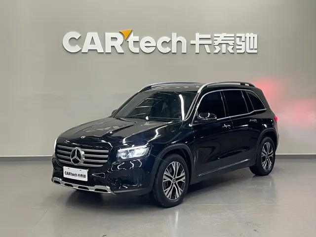 Фотография автомобиля — Mercedes-Benz GLB-Class