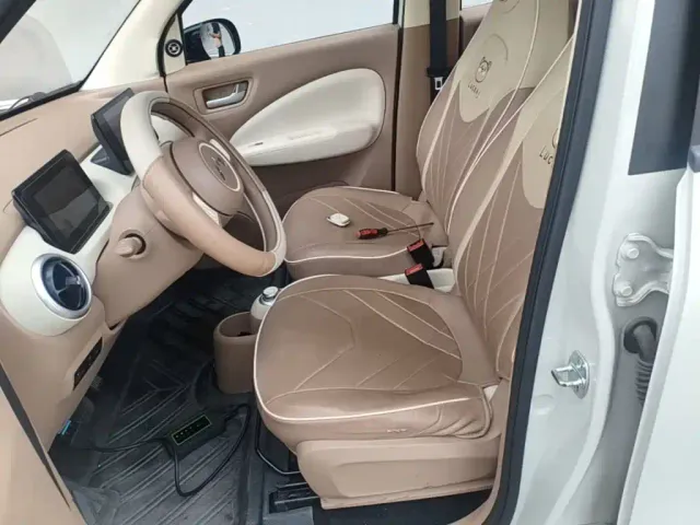 Wuling Hongguang Mini EV — Фото автомобиля 14