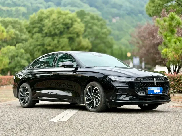 Lincoln Z — Фото автомобиля 3