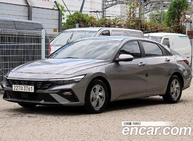 Hyundai AVANTE Новый Avante (CN7) — Фото автомобиля 2