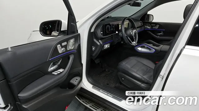 Mercedes-Benz GLE-Class — Фото автомобиля 10