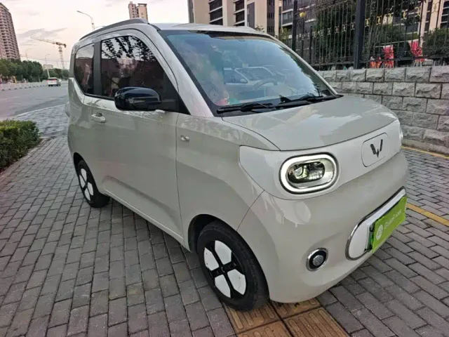 Wuling Hongguang Mini EV — Фото автомобиля 3