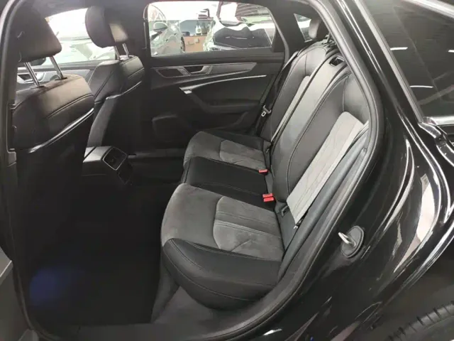 Audi A6L — Фото автомобиля 16