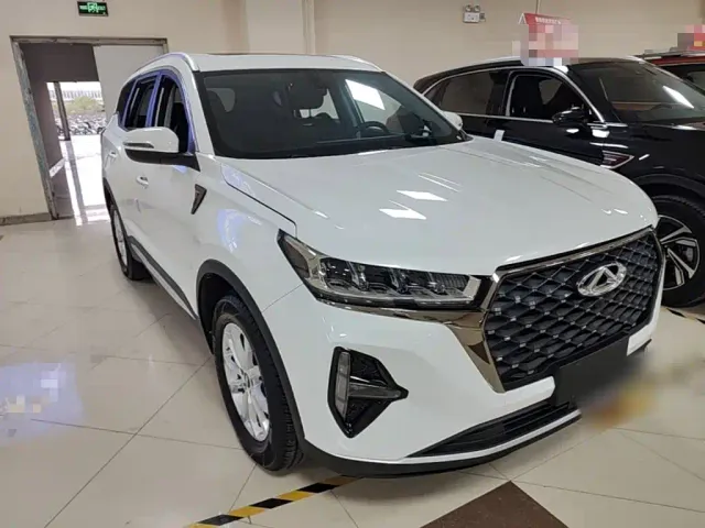 Chery Tiggo 7 PLUS — Фото автомобиля 3