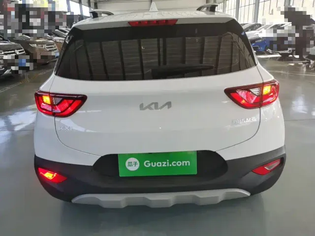 Kia KX1 — Фото автомобиля 5