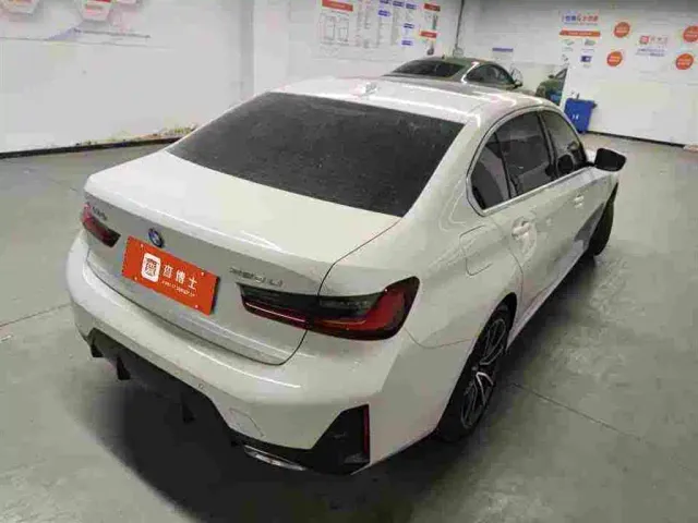 BMW 3 Series — Фото автомобиля 4